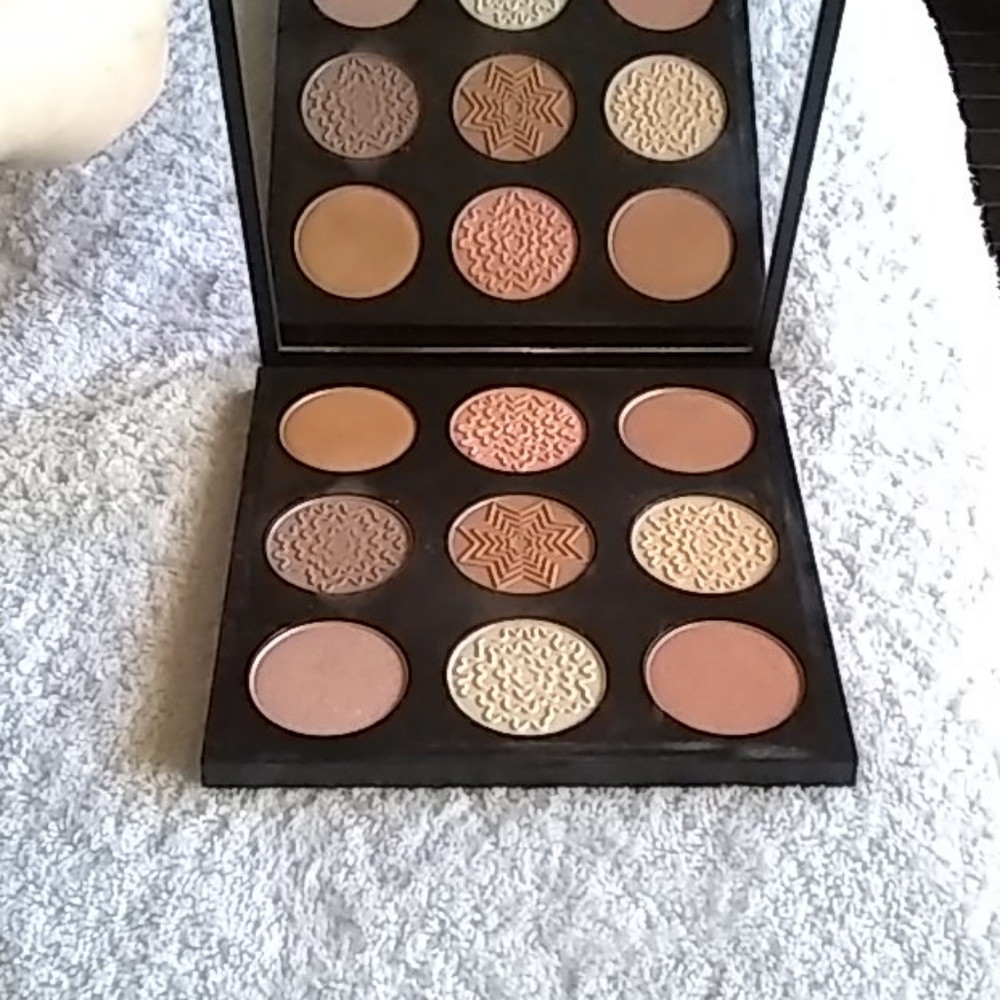 Smashbox Holidaze palette used twice